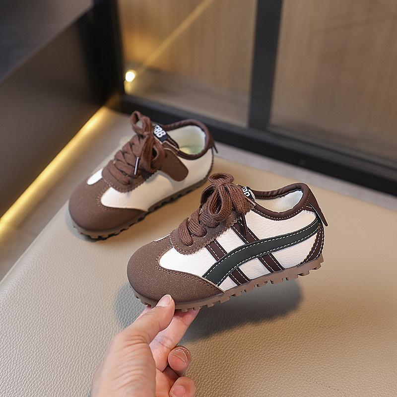 Korean version of children's sports shoes 2025 spring and autumn girls Forrest Gump shoes lightweight soft sole boys running shoes baby classmate tide