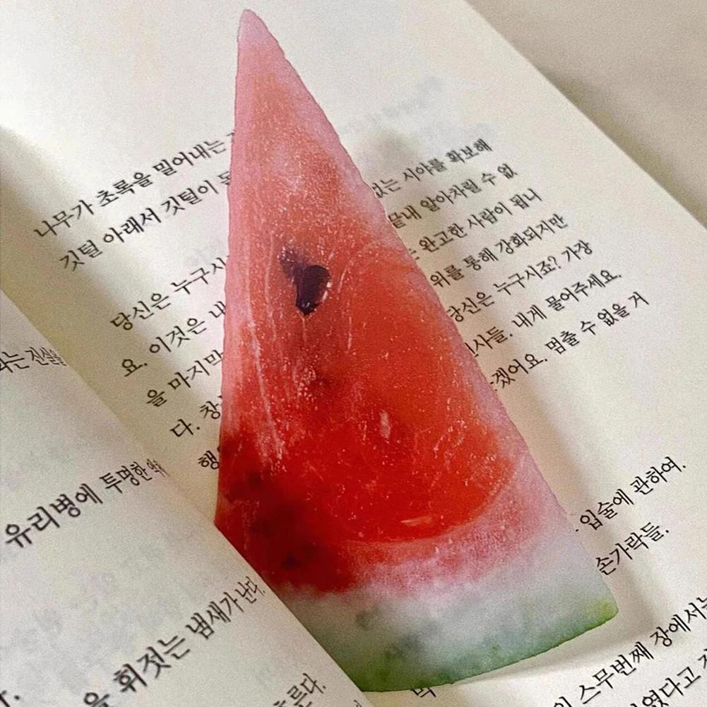 Creative Fruit Slice Bookmark - Simulation Design for Reading & Photo Props, Cute Stationery Gift with INS Style Aesthetic