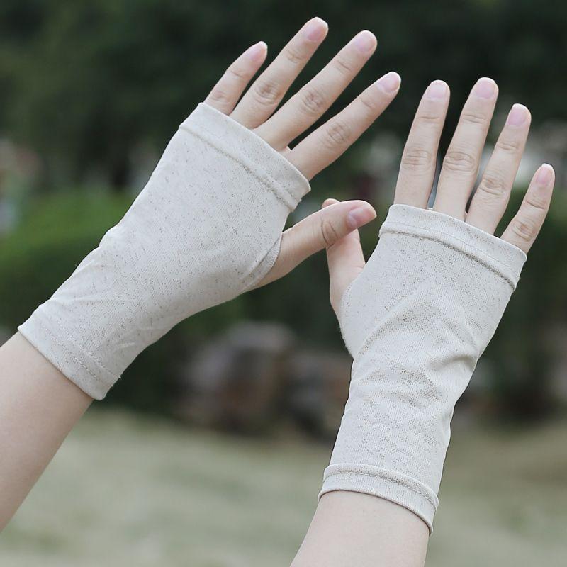 

Half Finger Sun Protection Gloves Men s Outdoor Fishing Women Driving Leakage Open Finger Short Ice Silk Summer Thin Scar Cover Hand Protection Sleeve Skin color All yards
