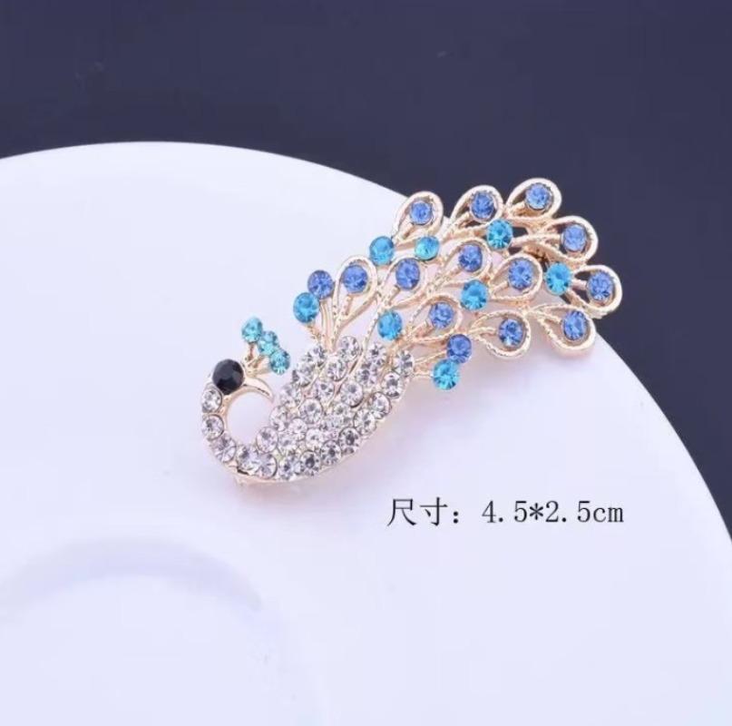 1Pc Delicate Peacock Brooch for Women Men Fashion Peacock Animal Brooches Pins Jewelry Trendy Accessories Party Gifts