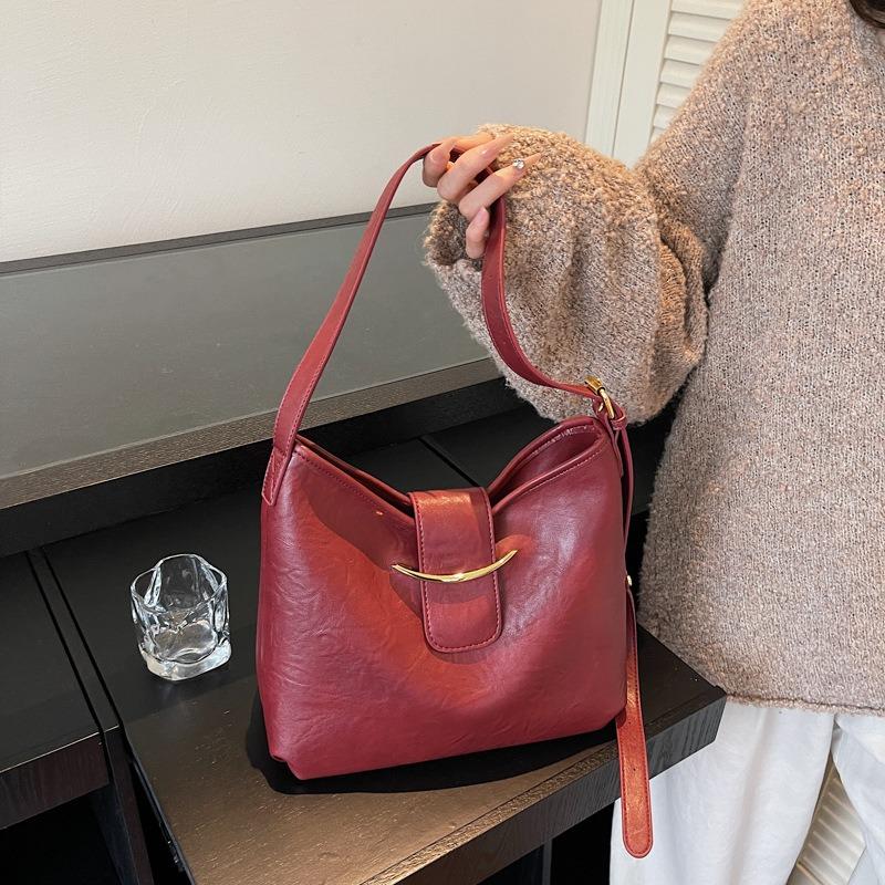 Small bag fashion tote bag women's large capacity underarm bag new texture shoulder casual tote bag