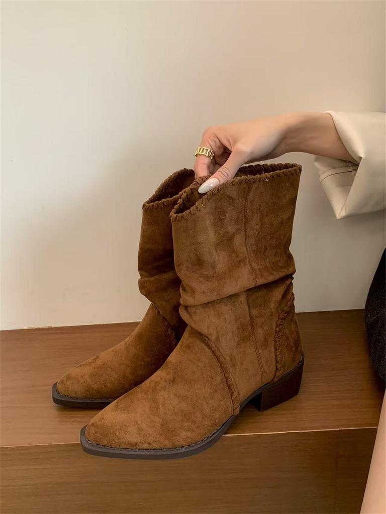Western style sleeve cowboy boots women's 2025 new medium tube v-mouth matte short boots thick heel British style retro boots