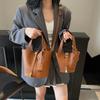 Handheld Bucket Bag Women's New Fashion Versatile Shoulder Bag Casual Messenger Bag