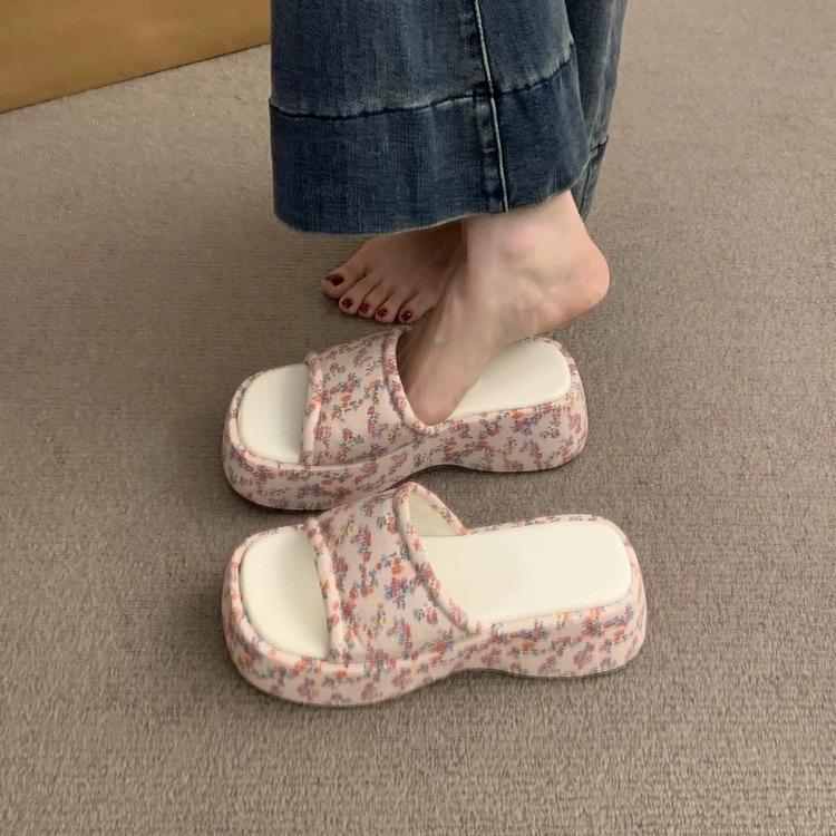 

Casual thick-soled square-headed open-toed slippers women s muffin bottom sandals heightening sandals 40