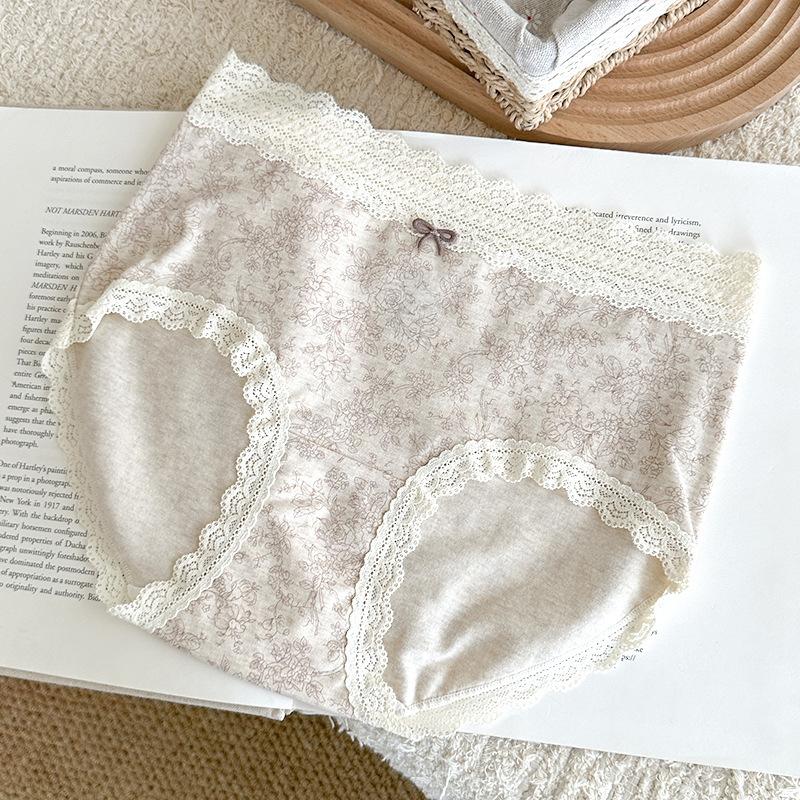 Women's Spring and Autumn Lace Class 10a Bacteriostatic Non Hip Briefs
