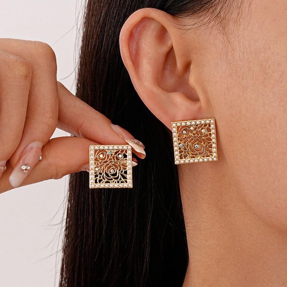 Elegant Geometry Hollow Out Earrings Square Vintage Drop Earrings Caved Window Pearl Earrings  Gift