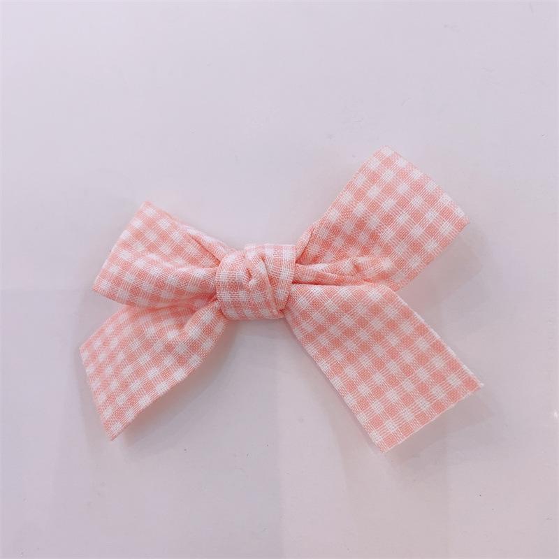 

Вязаный галстук-бабочка для кошек и собак - Милый слюнявчик для питомцев для фото Large персиковый