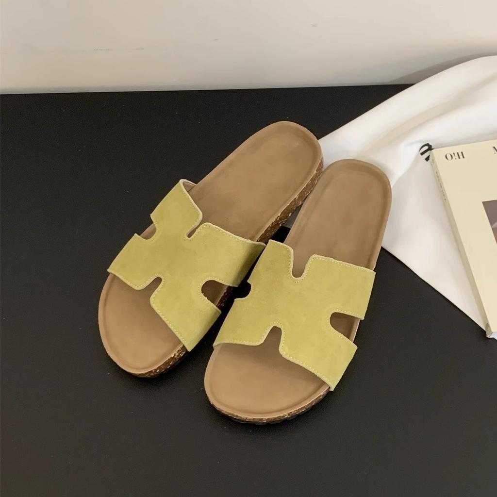 Slippers Women's Summer Wear Soft Flat-bottomed Beach Sandals One-word H Sandals
