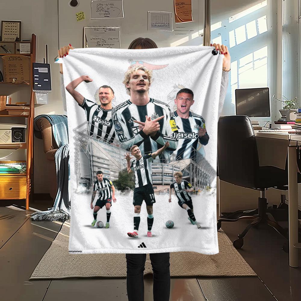 Newcastle United Print FlAannel Blanket, High quality Comfortable for All Seasons, Home Decor, Warmth and Comfort