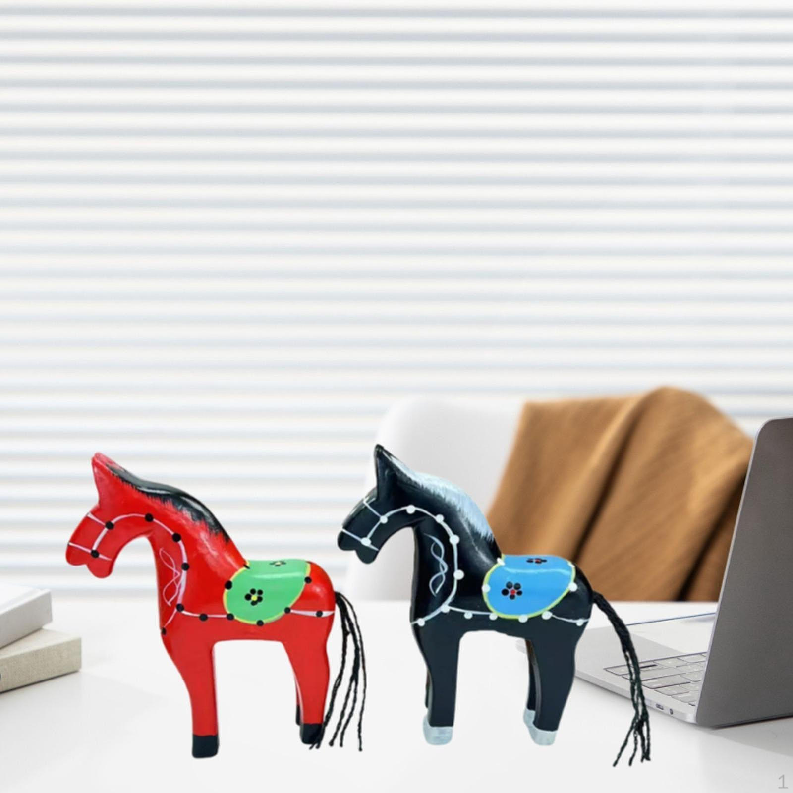Wooden Horse Figurine Keepsake Portable Sculpture Tabletop Ornament for Living Room Centerpiece