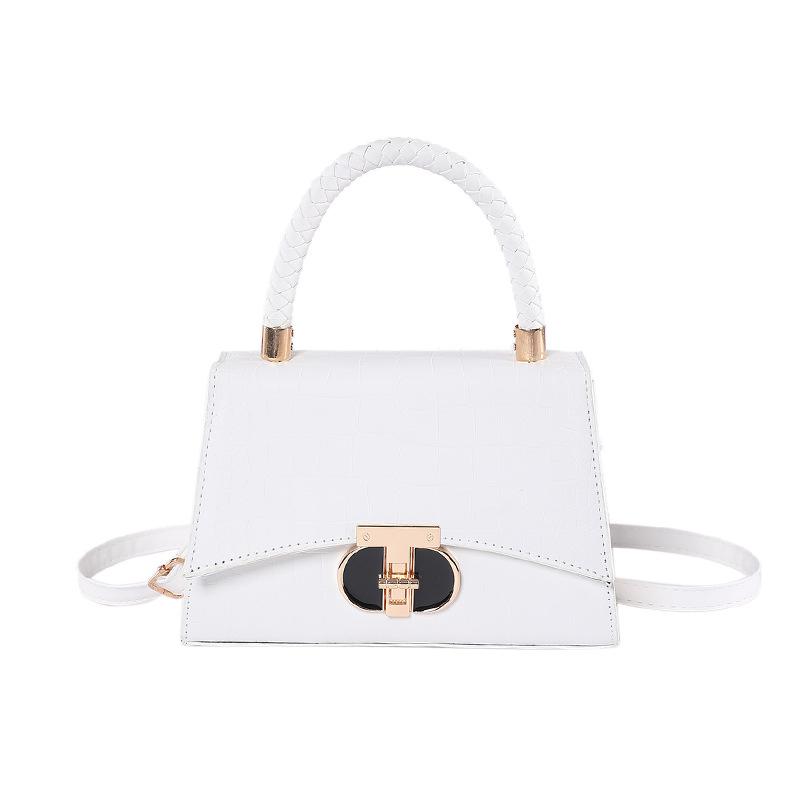 

Однотонний замок темперамент сумка через плече 2024 цього року популярна корейська версія простий іноземний стиль невелика квадратна сумка жіноча сумка повсякденна білий