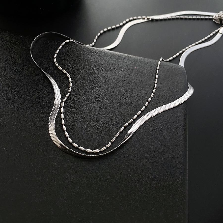 Titanová ocel Neblednoucí Dvouvrstvý Hadí řetízek Náhrdelník - Dámský Letní Choker a Klíční kostní doplněk