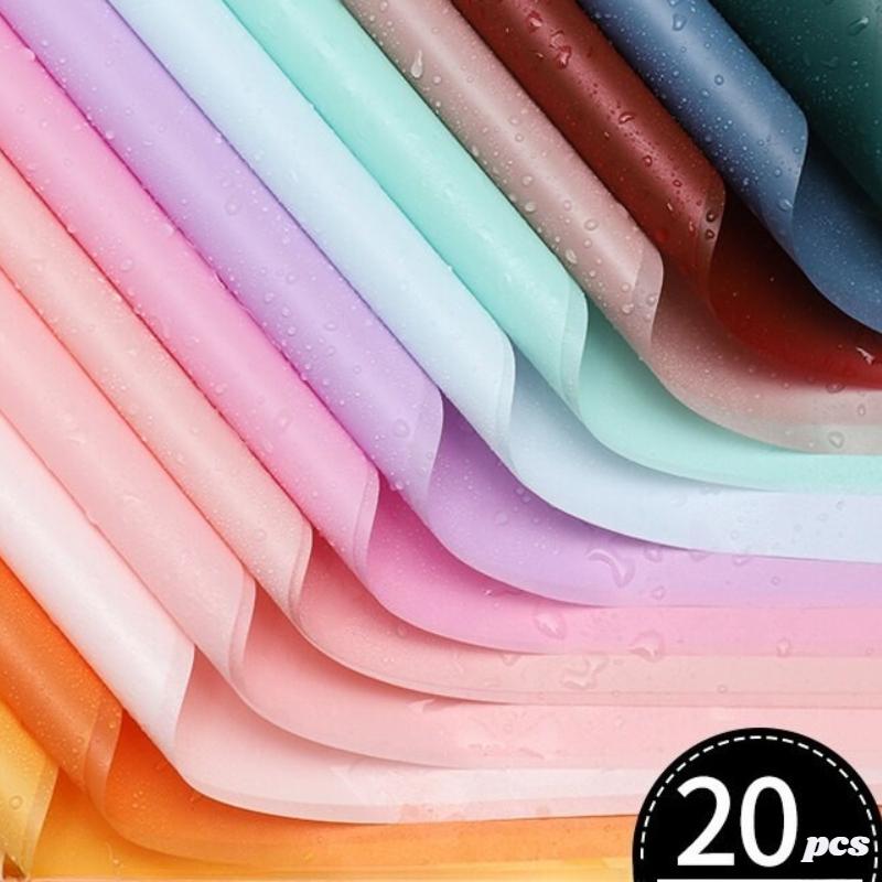 20 Stück Plastik OPP Blumenverpackung Geschenkpapier Farben Matt Wasserdichte Papiere Geschenke Floristenmaterial Transluzente Verpackung 58x58cm