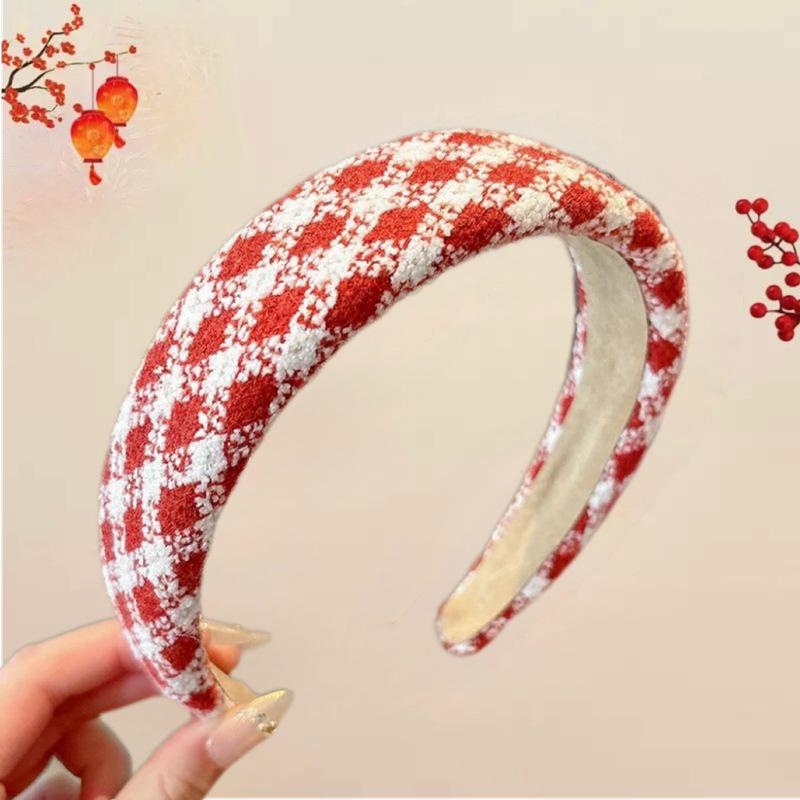 Red Polka Dot Angora Headband: Versatile Women's Hair Accessory for Autumn/Winter