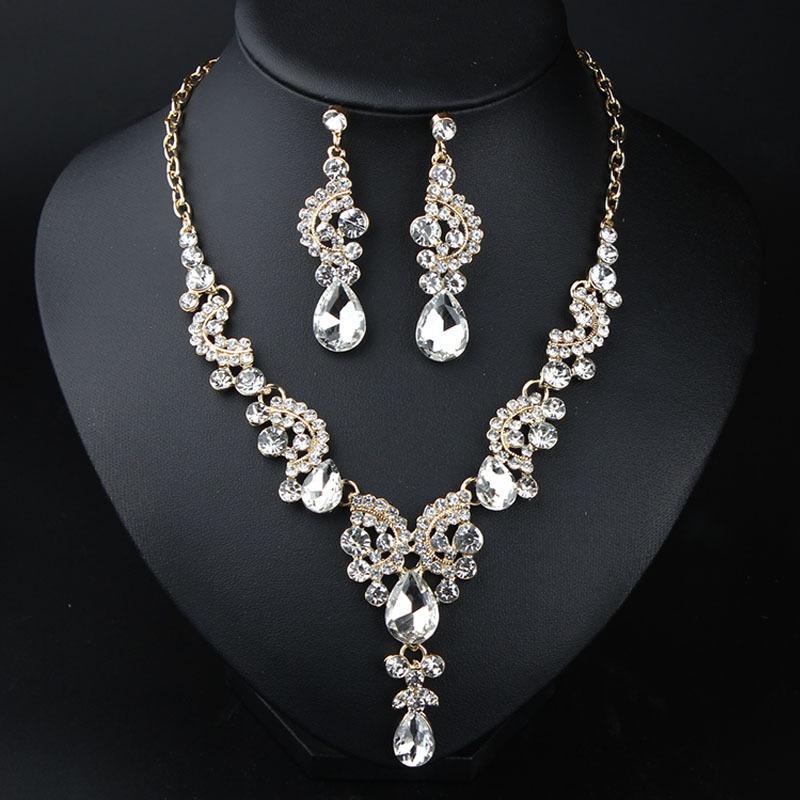 Versatile Crystal Clavicle Necklace Earrings Set Simple Dress Women'S Jewelry