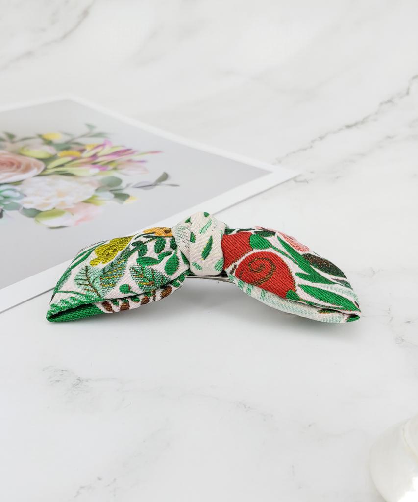 Maia Rose Jacquard Ribbon Pin - Green