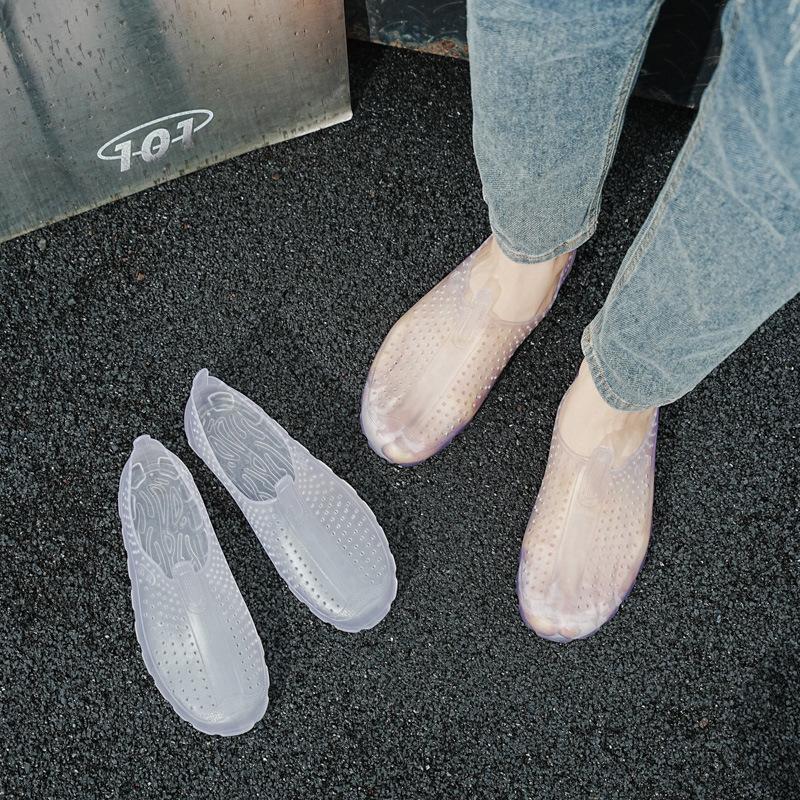 Outdoor Water Shoes for Men and Women Quick Dry Breathable Lightweight Slip On Aqua Shoes with Non Slip Sole for Beach Pool and Water Sports