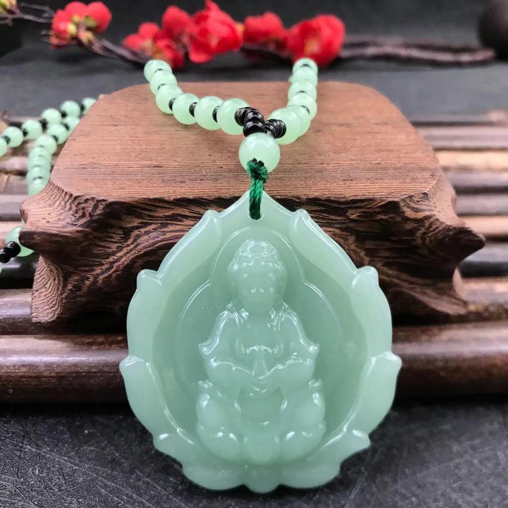 Imitation Jade Lace Guan Yin Buddha Necklace - Versatile Green Jade Sweater Chain for All Seasons