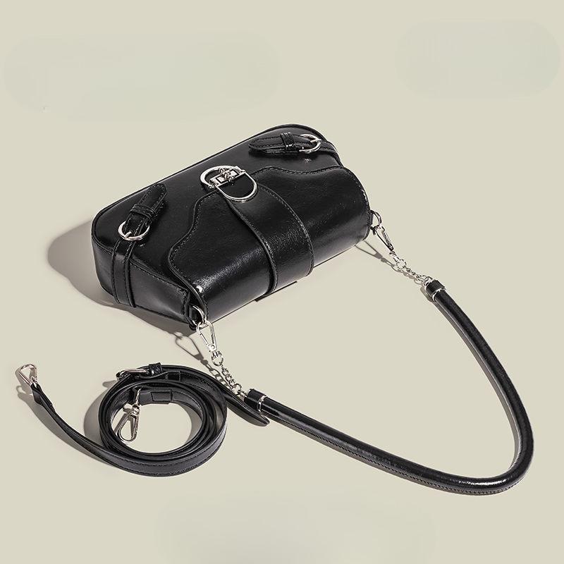 IELGY armpit bag, Mori retro hardware lock flap commuter messenger bag, single shoulder