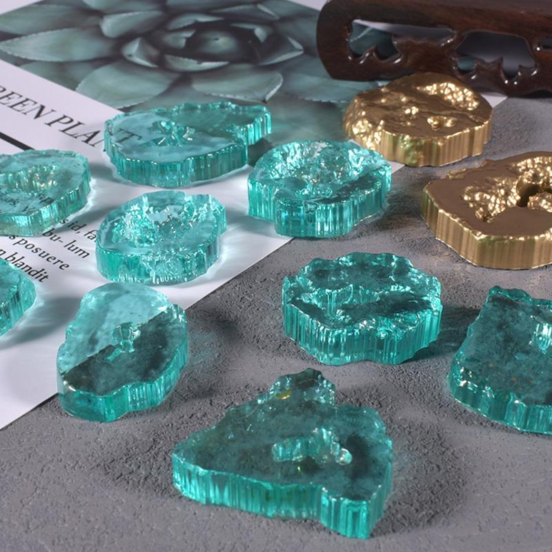 Uregelmessig Crystal Stone Ornamenter UV Crystal Epoxy Mold Halskjede Øredobber Mold