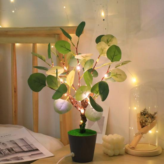 Künstlicher Bonsai-Baum mit Licht, USB-betrieben, Topfbaum für den Schreibtisch, realistisches Grün, künstliche Grünpflanze für die Dekoration im Büro und zu Hause
