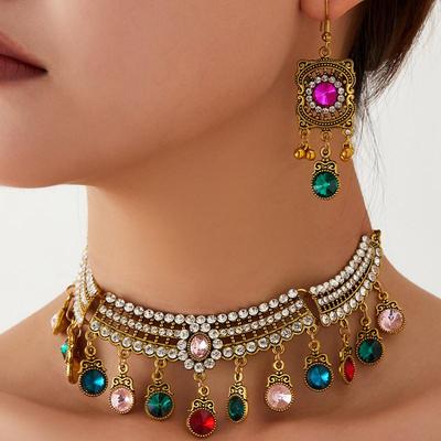 Parures et bijoux – Parures de bijoux