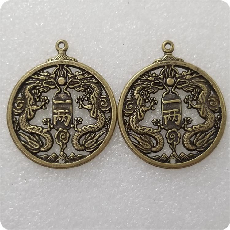 Dragon Badge Metal Badge Souvenir Collection