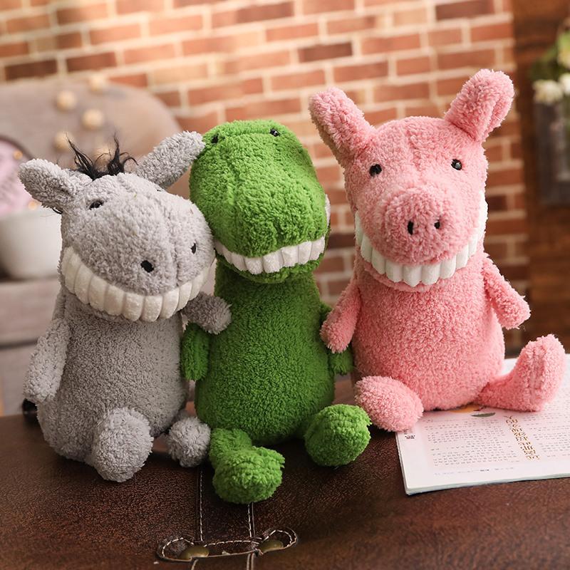 The same smiling big tooth doll, creative plush toy with hand gift, grab machine doll, throw cloth doll