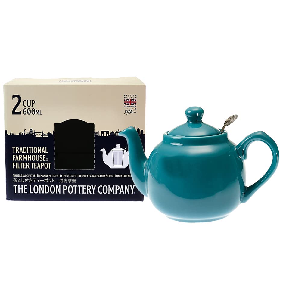 This 600ml Aqua teapot from the home of authentic British black tea is perfect for home use. Its charming round shape and fine-mesh stainless steel