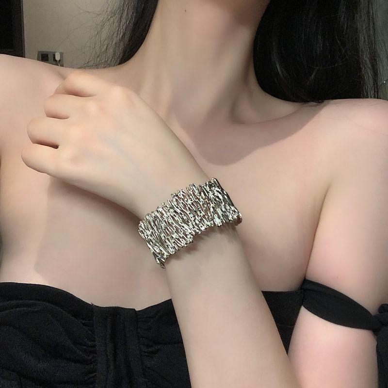 

Странная крестная фея Циркон Тяжелая промышленность Браслет-манжета Нарукавник Панк браслет Стильное украшение Женский Серебряный Студенческий Bracelet