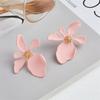Pinkdudu Exaggerated White Flower Stud Earrings Green White Flower Stud Earrings Simple Casual Jewelry OG091