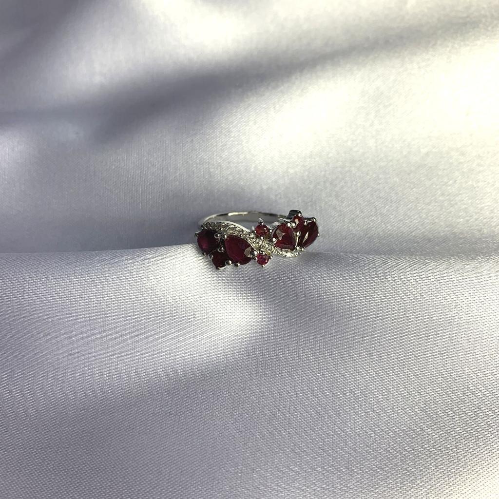 Silberring mit natürlichem Rubin 2,995 ct (2057819)