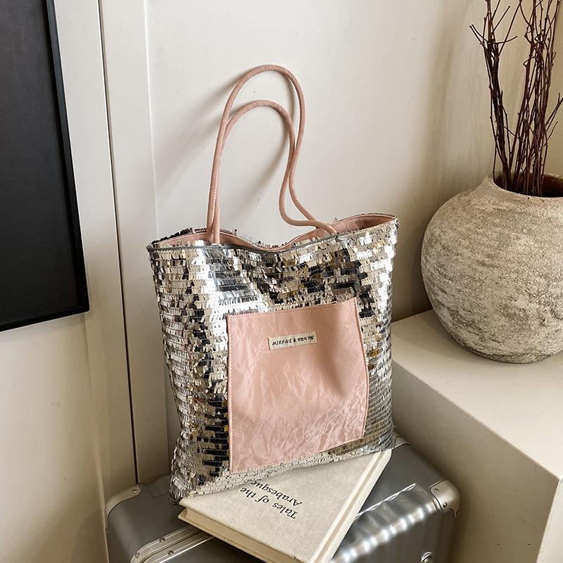 

Cool silver sequined big bag women s new fashion commuter tote bag summer shoulder armpit bag розовый