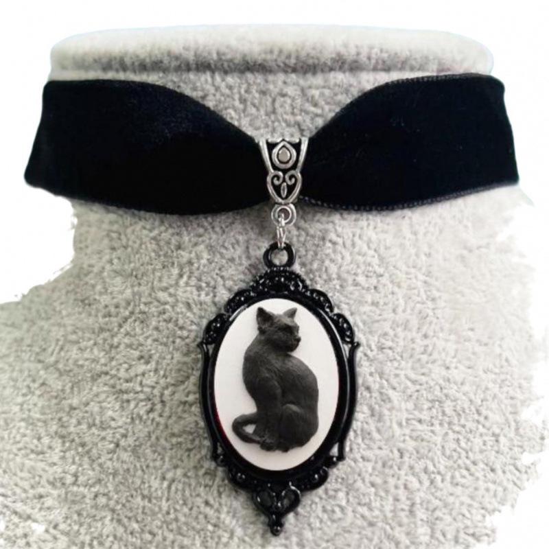 Gothic Black Cat Cameo Pendant Velvet Necklace