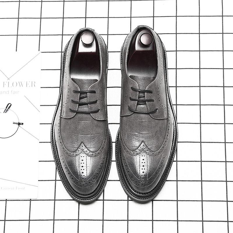 Trendy shoes men's business dress casual leather shoes men's platform inner height increase Brock carved pointed leather shoes 9701-A