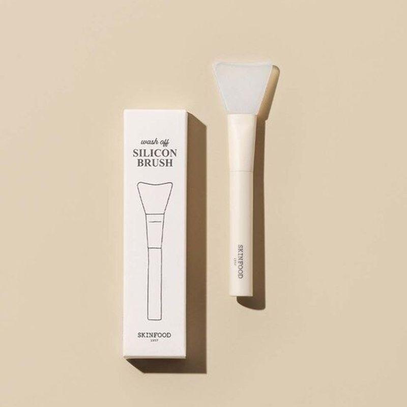 Силиконовая щеточка для умывания SKINFOOD single