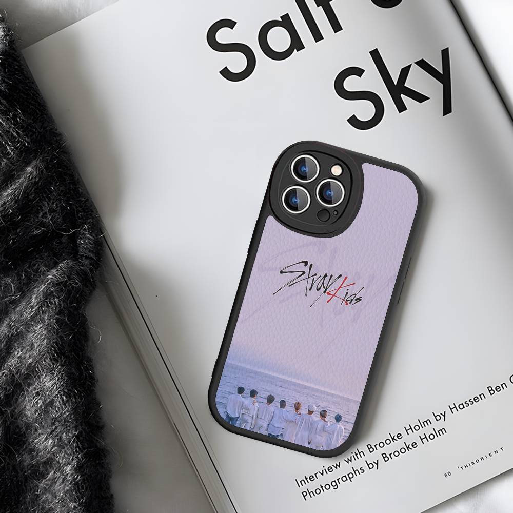 Kpop S-Stray-Kids Leather Phone Case For IPhone 16 14 15 Pro Plus 13 12 11 Pro Max Silicone Cover