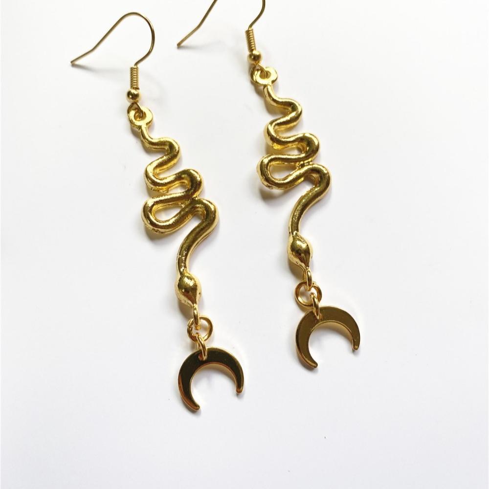 Gothic Gold Color Spirit Snake Crescent Moon Pendant Dangle Earrings for Women Hallowmas Party Witch Jewelry Accessories Gifts