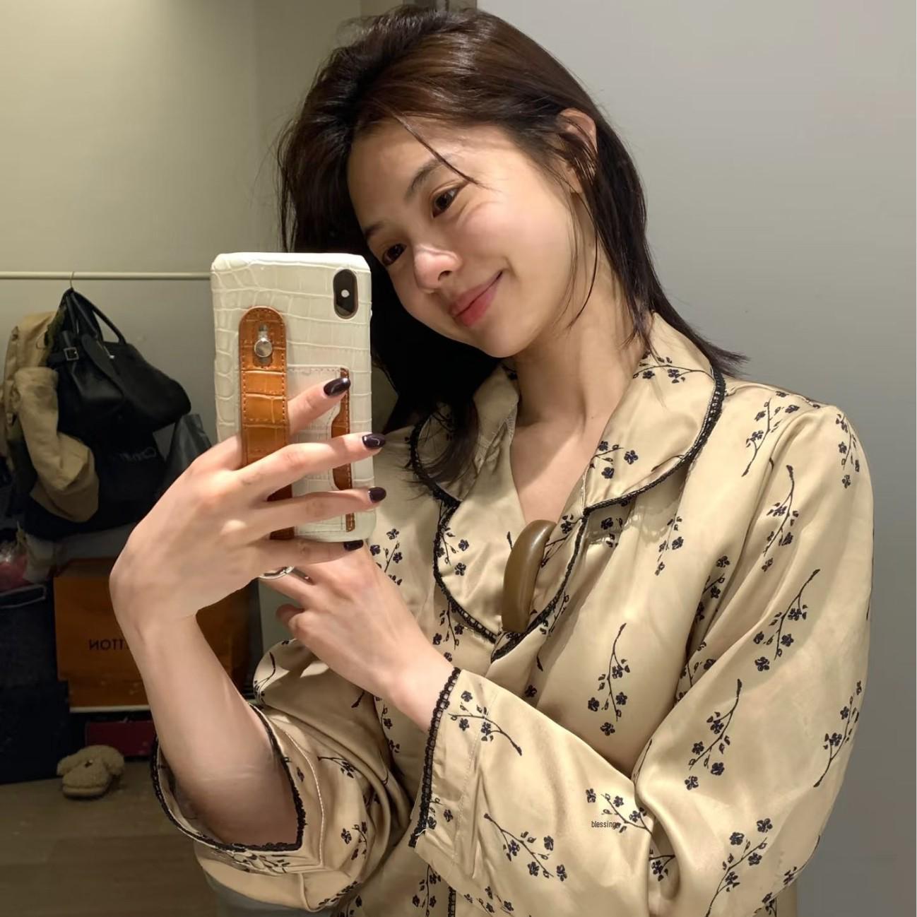 

Metwo Island Floral Korean Nobility Women s Luxury Cardigan Pajama Set – Long Sleeve, Spring/Autumn. L (80-100 jin)