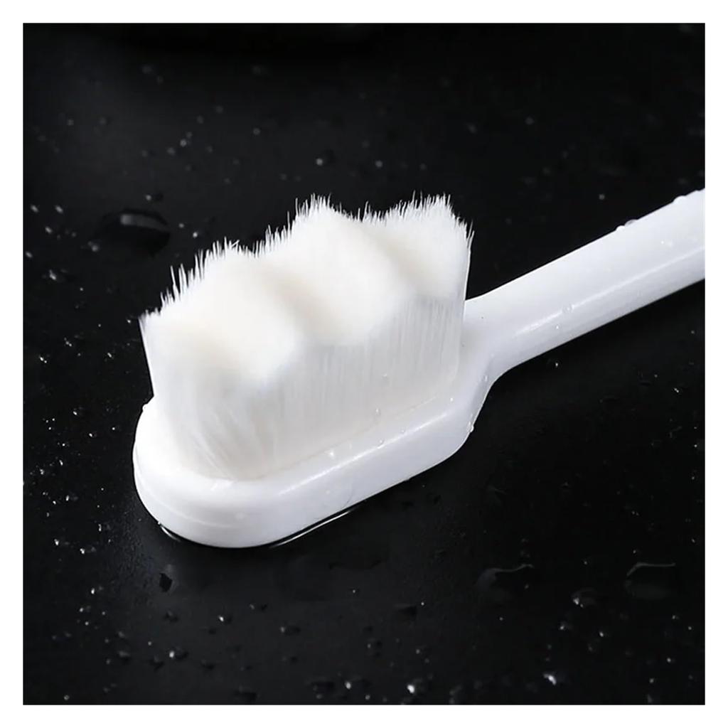 1PCS Extra Soft Toothbrush Ultra Soft-bristled Adult Toothbrush Micro Nano Bristle for Sensitive Fragile Gums Toothbrush Travel