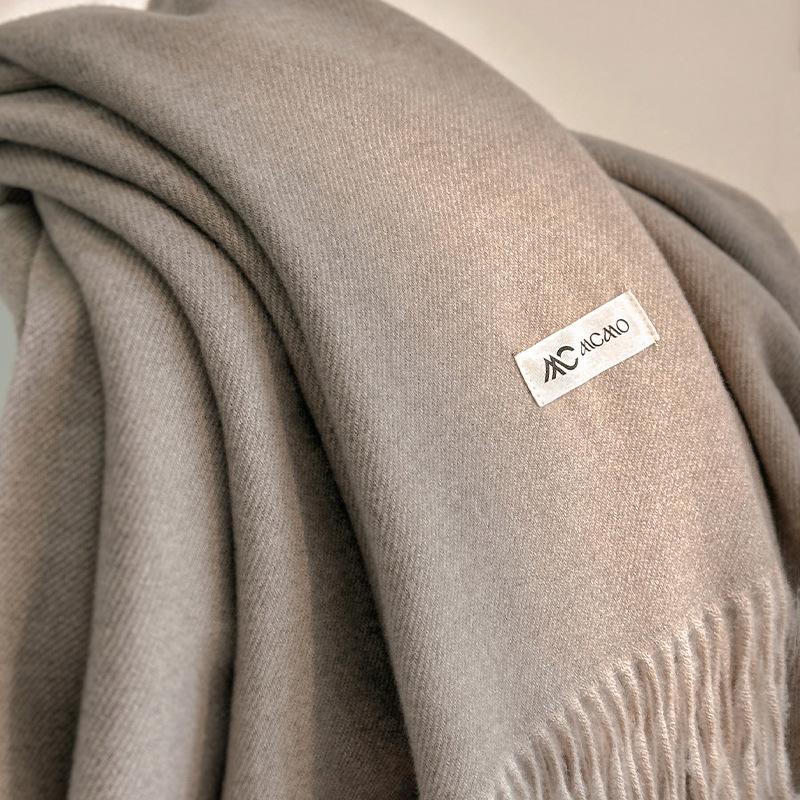 Cachecol Inverno Feminino Sólido 26 Cores Quente Espesso Caxemira Xale Moda Exterior Luxo Franjas Pashmina Envoltório Senhora Cachecóis à Prova de Vento