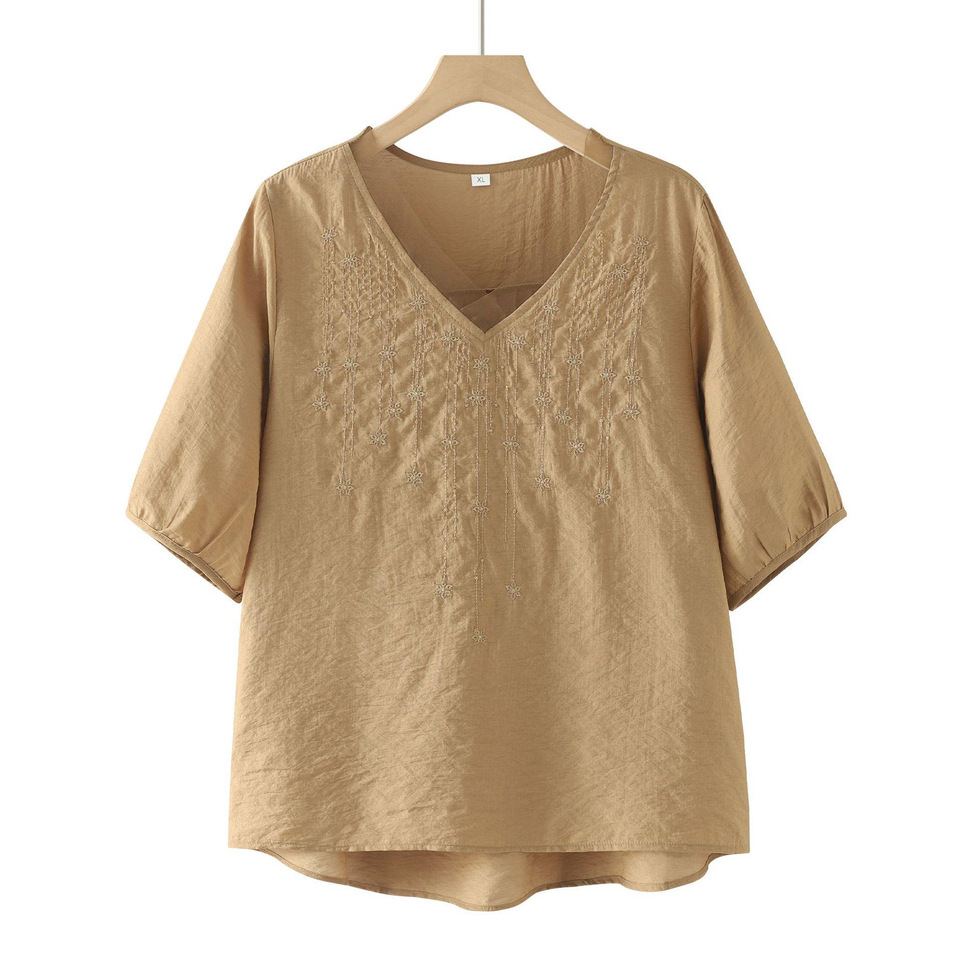 

2026 Women s Embroidered Lace V-Neck Suit with Pants and T-Shirt for Summer XL 45-58 kg