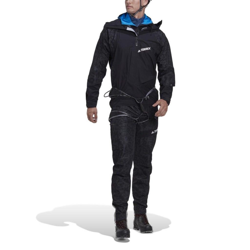 Adidas Jackets & Coats Men's Black HH8902