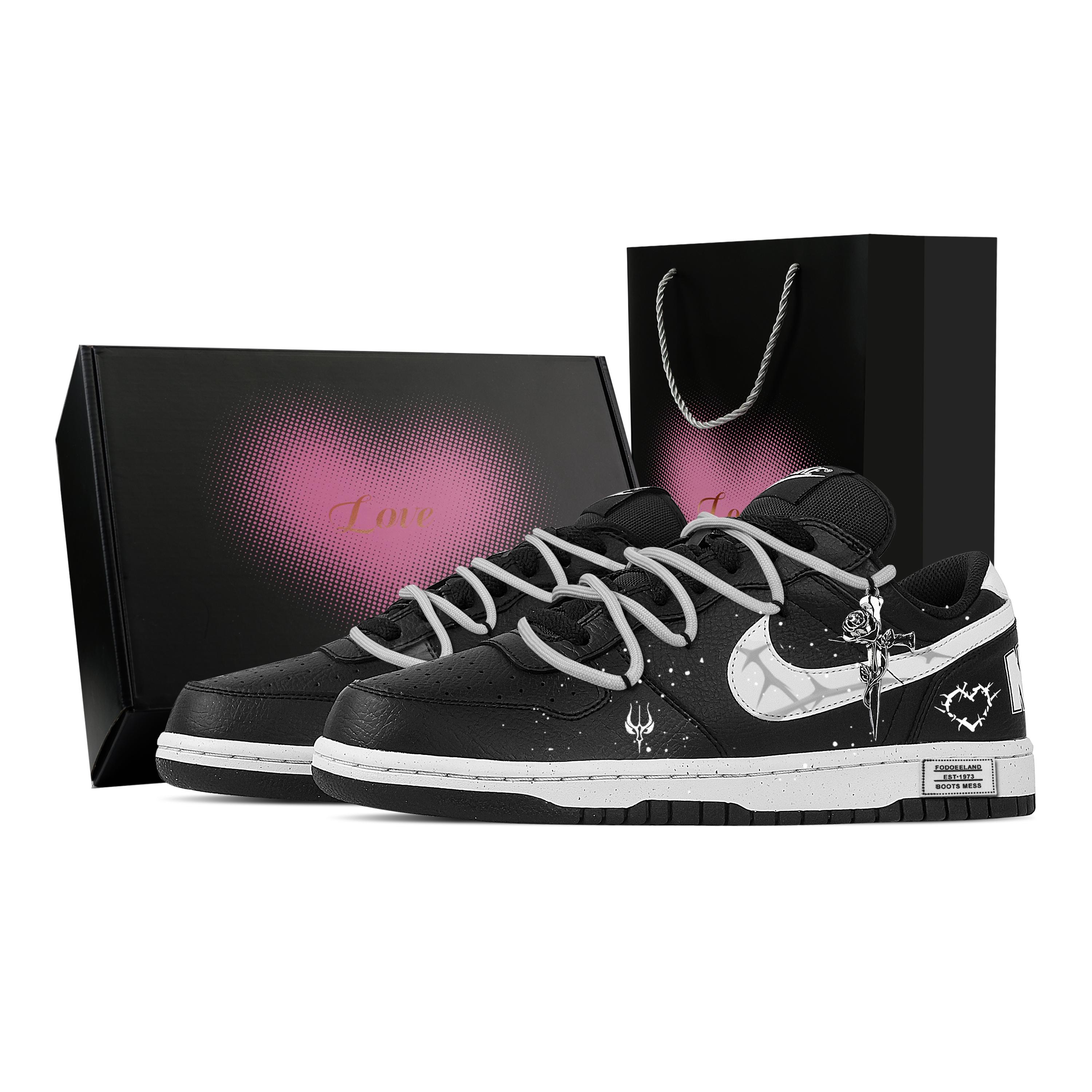 

Nike Big Eternal Solitude Sea, Heart Box Abrasion Resistant Breathable Low top Skateboard Shoes Men s Black White 355152-016(Team529--) 42