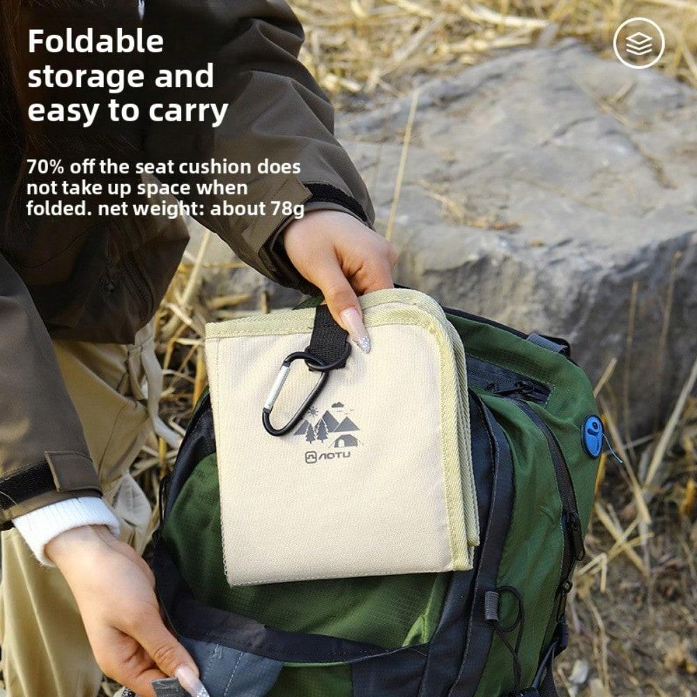 Outdoor camping folding portable seat cushion Park lawn moisture-proof mat Hiking mountaineering floor mat Chair seat cushion Picnic mat
