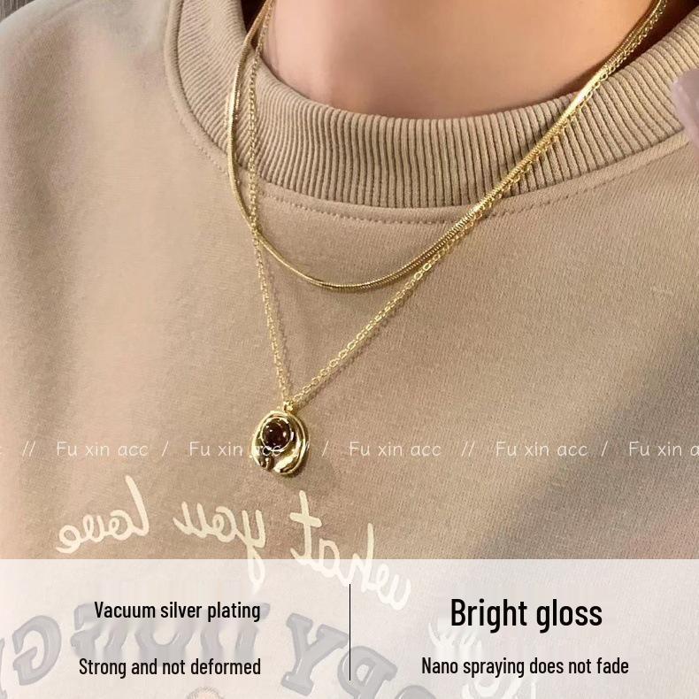 All-Season Double-Layered Abstract Necklace - Popular Lightweight Luxury Clavicle Chain for Women