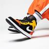 Ny Jordan 1 Mid Svart Amarillo Team Orange GS BQ6931-087