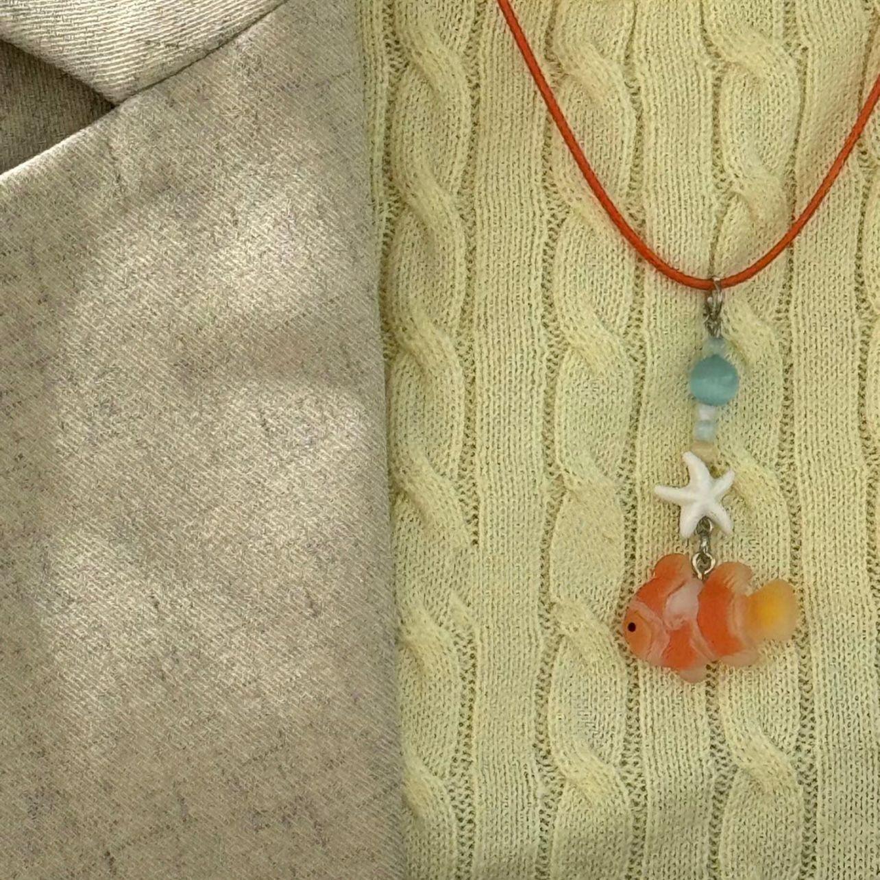 

Vintage Cute Resin Clownfish Pendant Necklaces for Women Handmade Starfish Beaded Rope Chain Choker Y2K Summer Seaside Jewelry