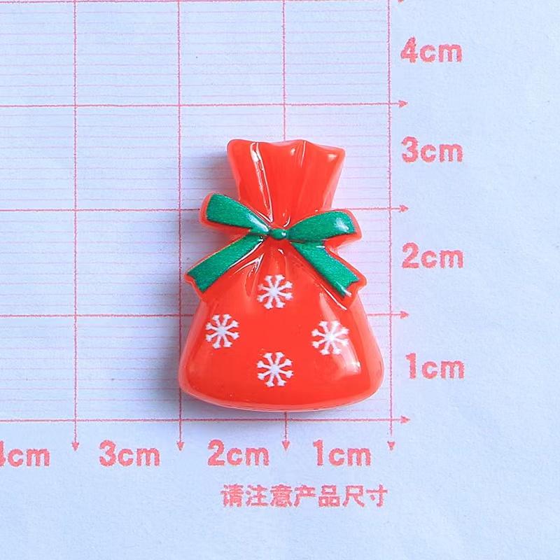 10PCS Resin Kawaii Colorful Gingerbread Man Snowman Bells Trees Flat Back Cartoon Christmas Figurines Scrapbook DIY Decor Crafts