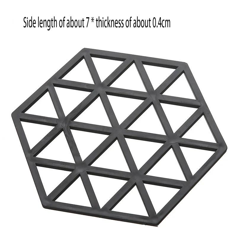 Geometric Hollow Silicone Trivet Heat Resistant Coaster Non-Slip Hot Pot Pad for Kitchen Dining Table Cookware Protection
